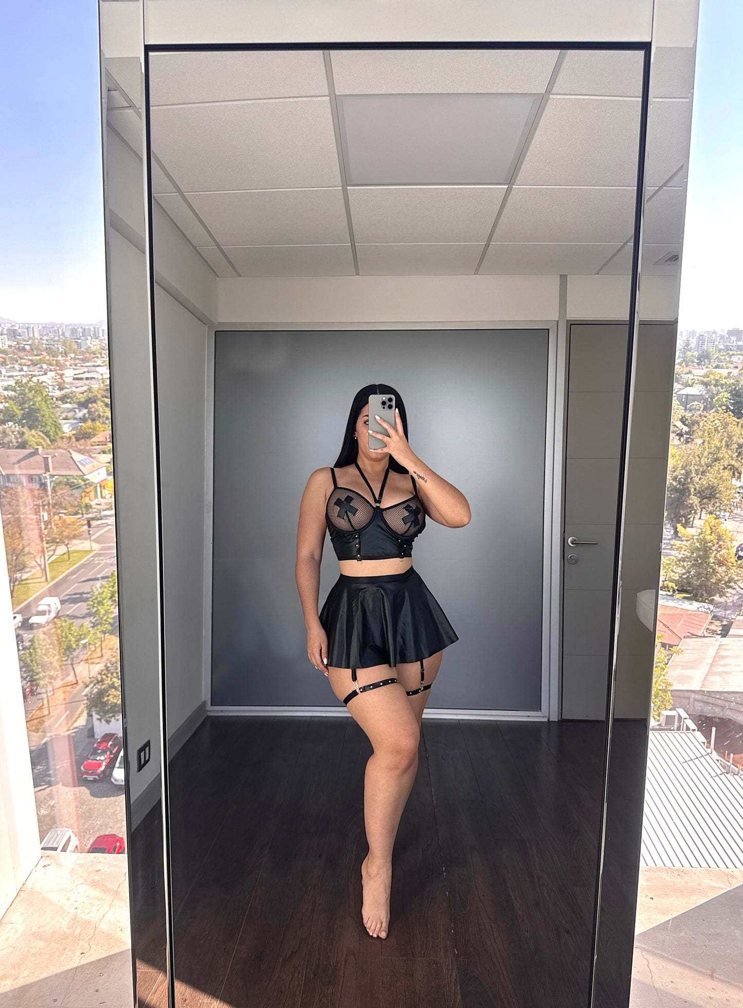 Conjunto lenceria malla cuerina Dolcezza